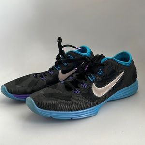 Nike running shoes - women - size 7 - black, blue, purple